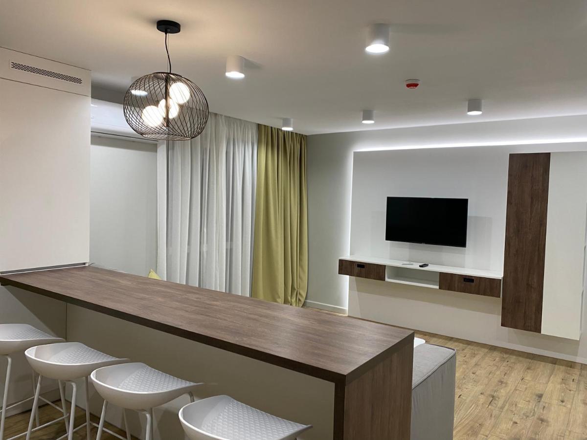 Яровиця 13 Lutsʼk Extérieur photo